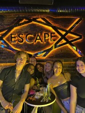   Escape Club 